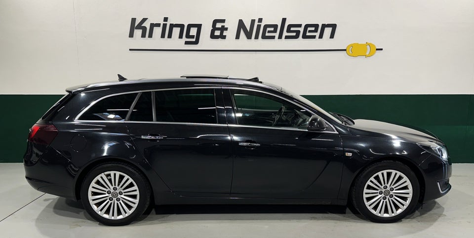Opel Insignia 1,6 CDTi 136 Cosmo Sports Tourer 5d