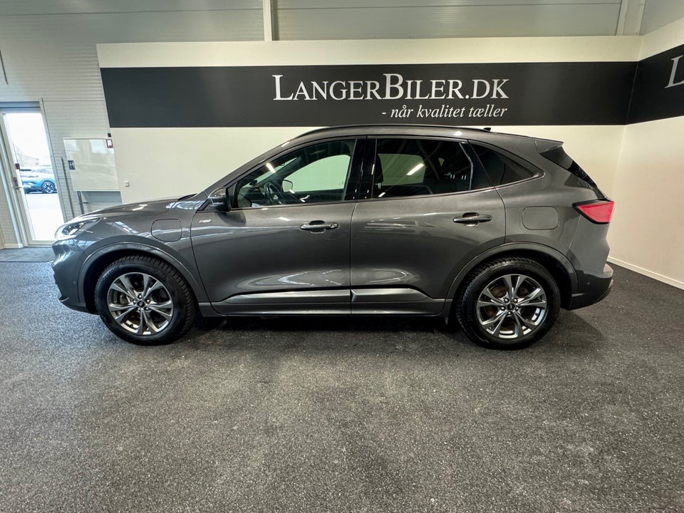 Ford Kuga 2,5 PHEV ST-Line X CVT 5d