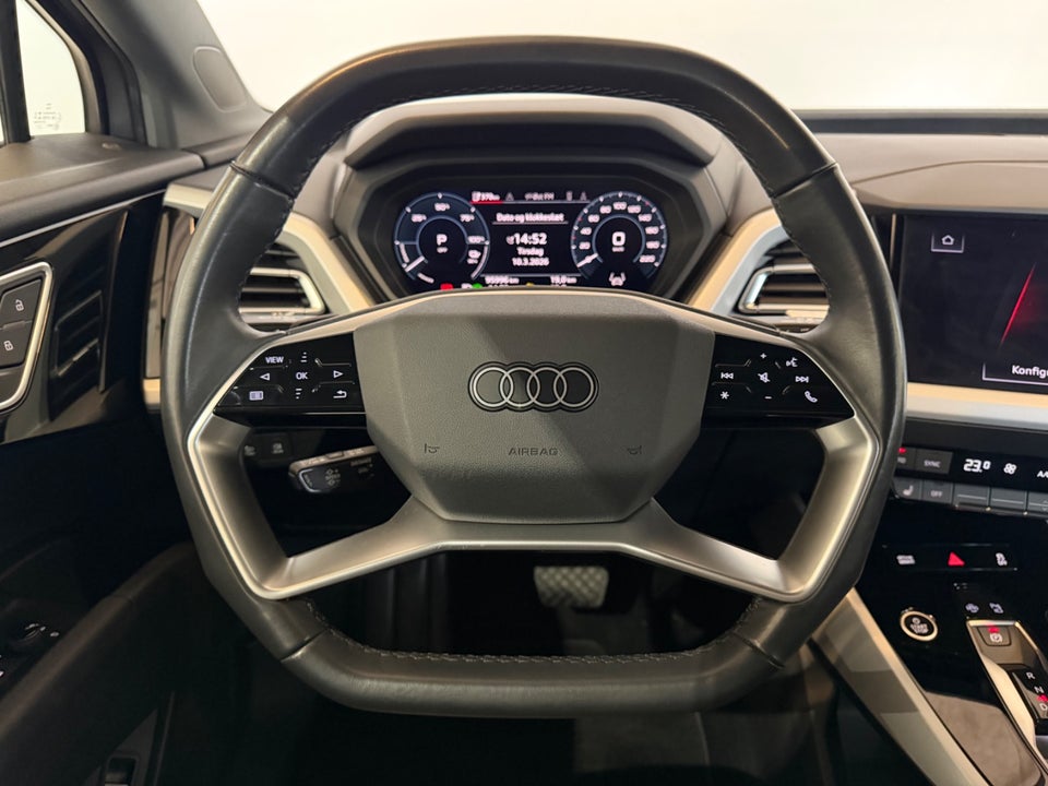 Audi Q4 e-tron 40 Advanced 5d