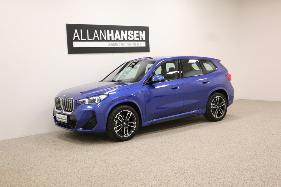 BMW iX1 xDrive30 M-Sport 5d