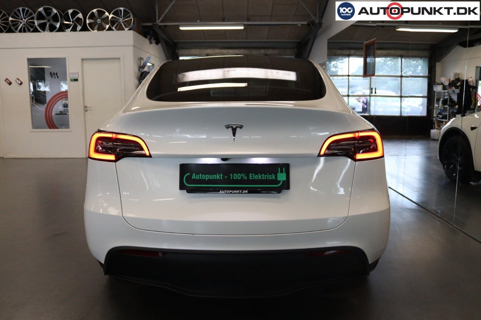 Tesla Model Y Long Range RWD 5d