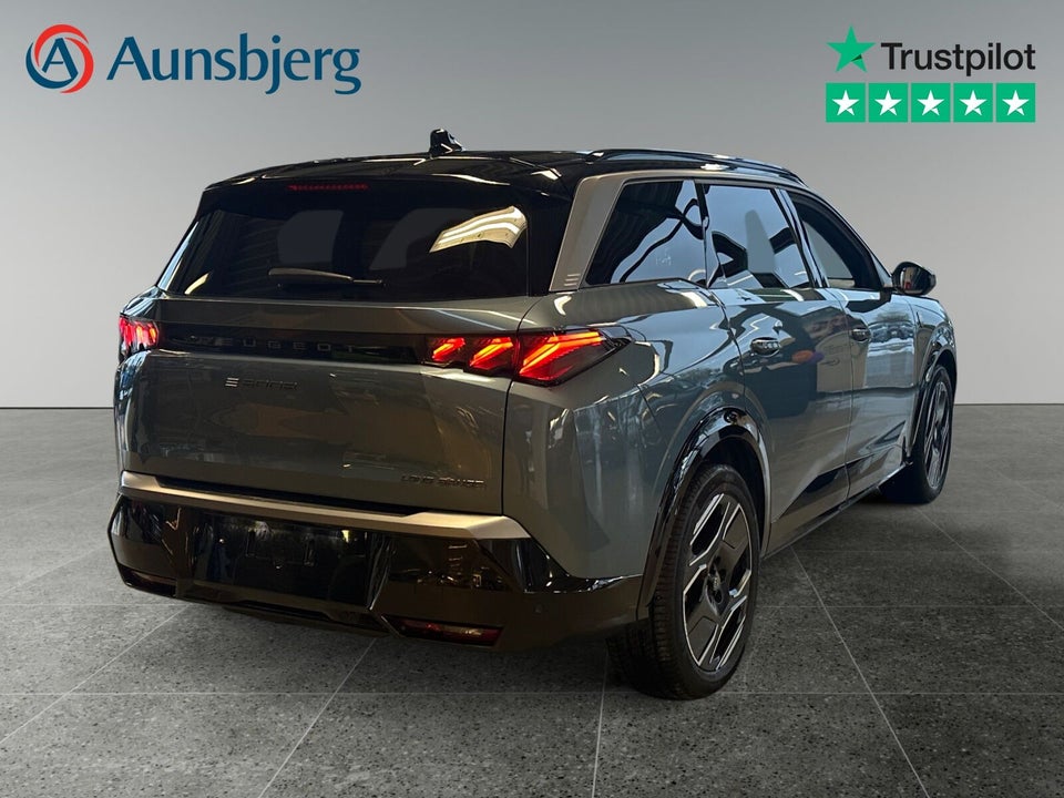 Peugeot e-5008 101 GT 7prs 5d