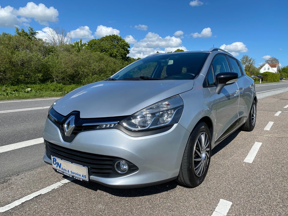 Renault Clio IV 0,9 TCe 90 Expression Sport Tourer 5d