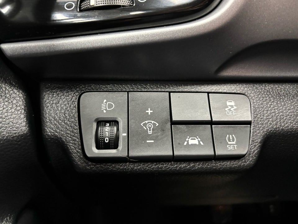 Kia Stonic 1,0 T-GDi Attraction 5d
