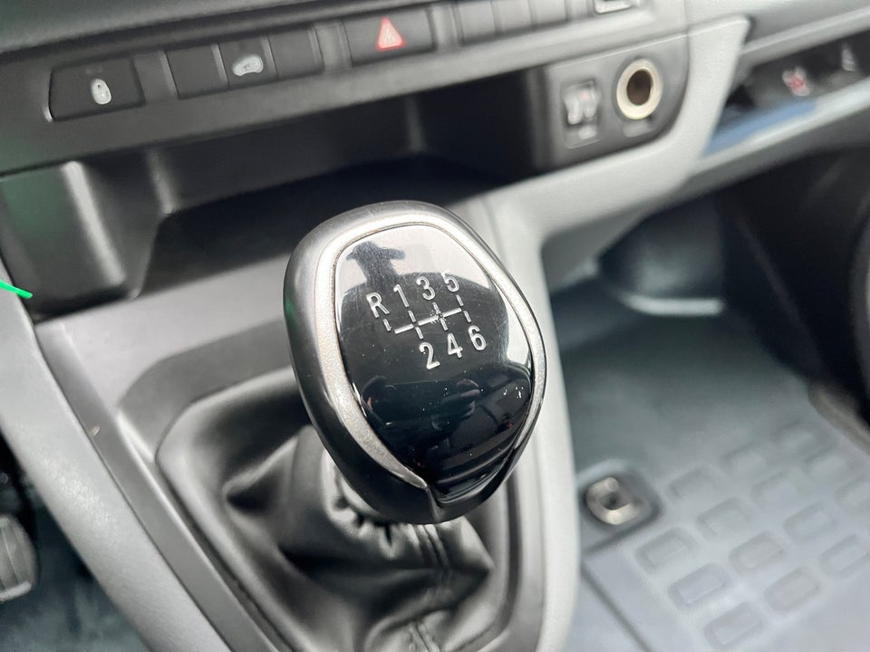 Peugeot Expert 2,0 BlueHDi 122 L2 Plus Van