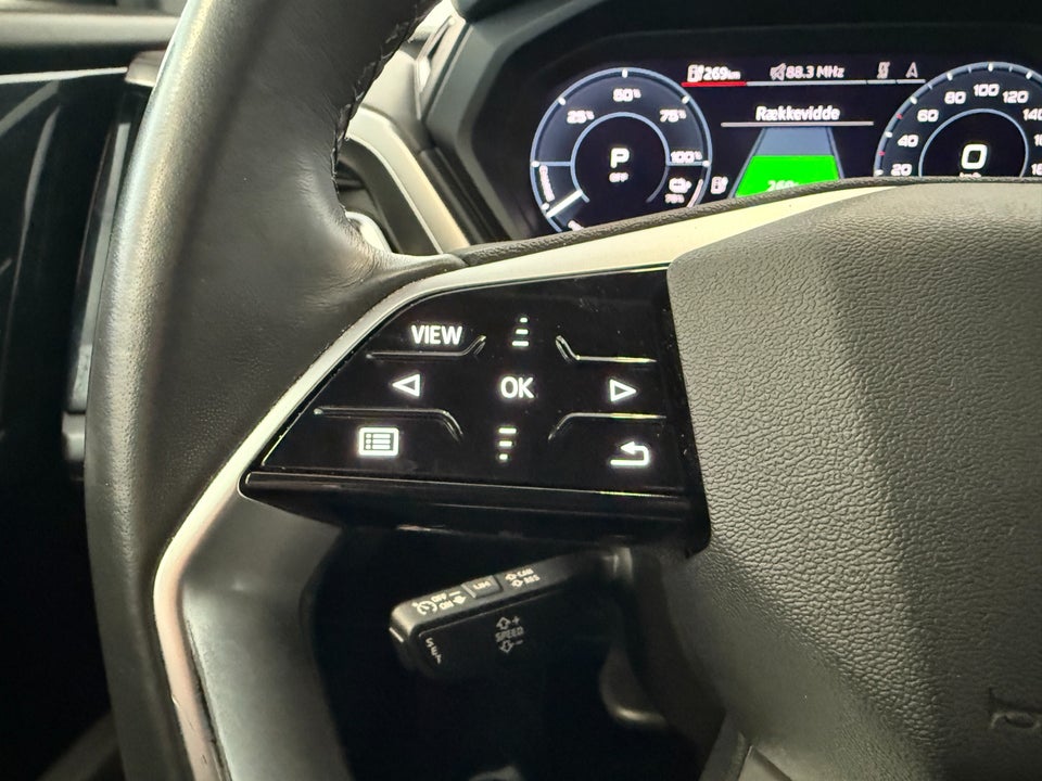 Audi Q4 e-tron 40  5d