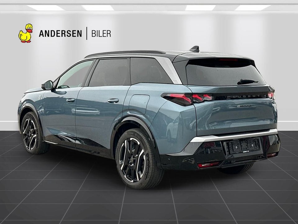 Peugeot e-5008 77 GT 7prs 5d