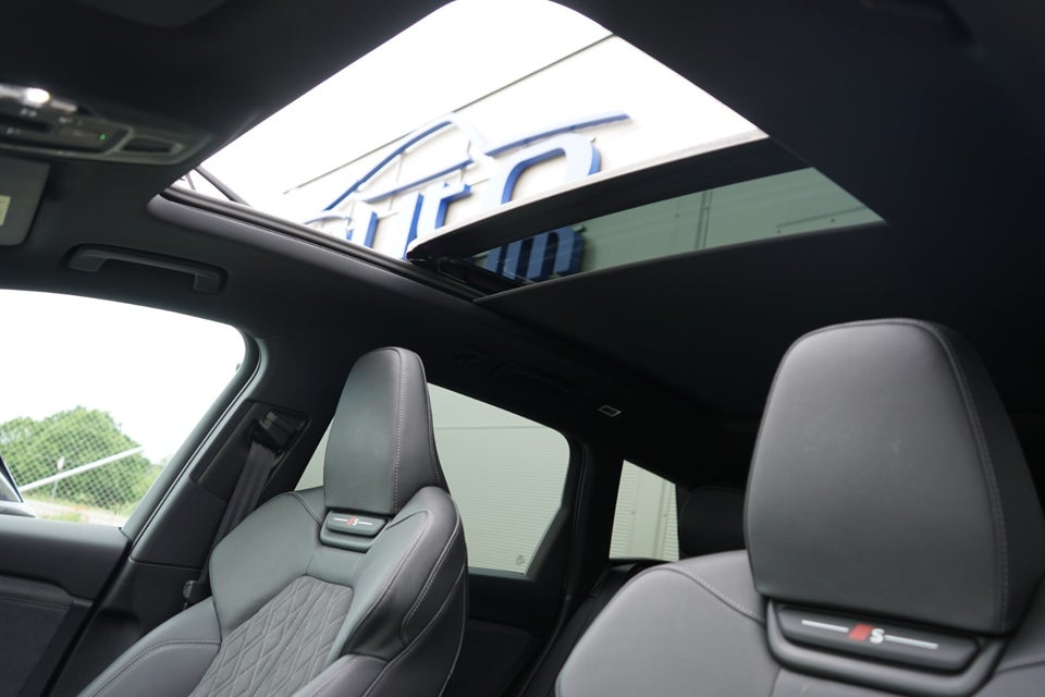 Audi Q6 e-tron Ultra S-line quattro 5d