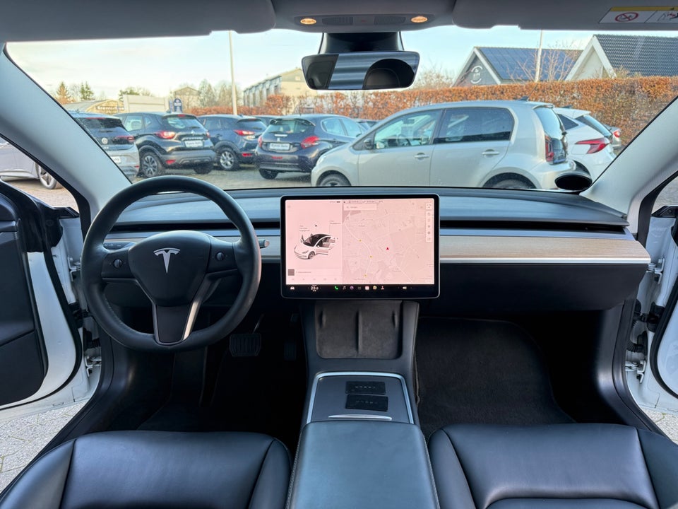 Tesla Model 3 Long Range AWD 4d