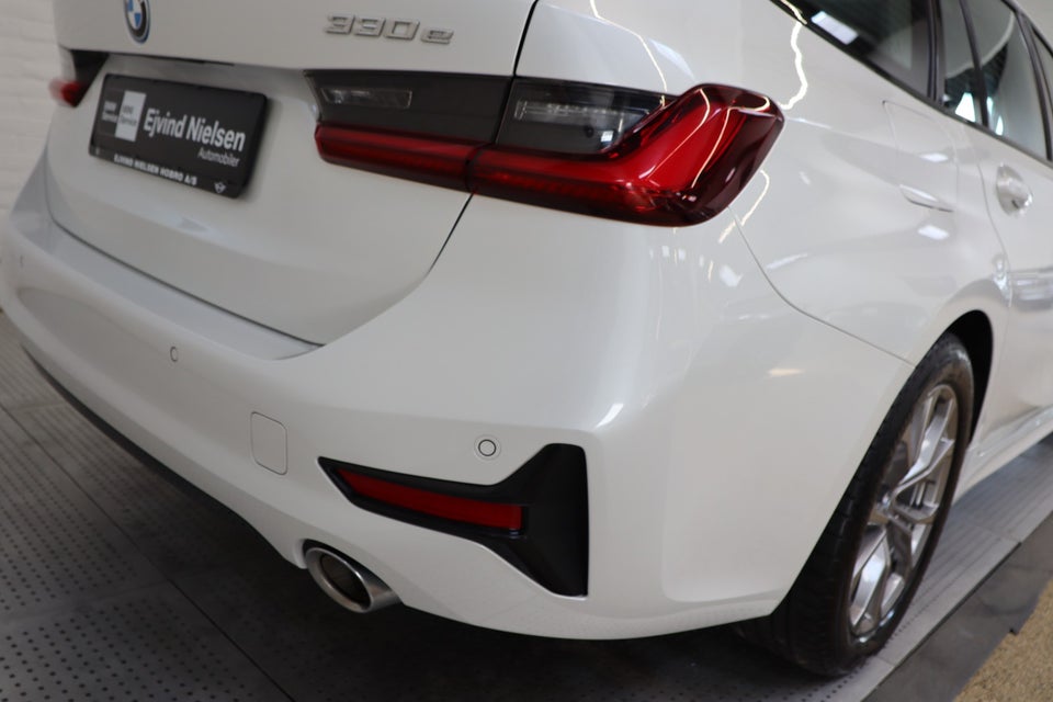 BMW 330e 2,0 Touring Sport Line aut. 5d