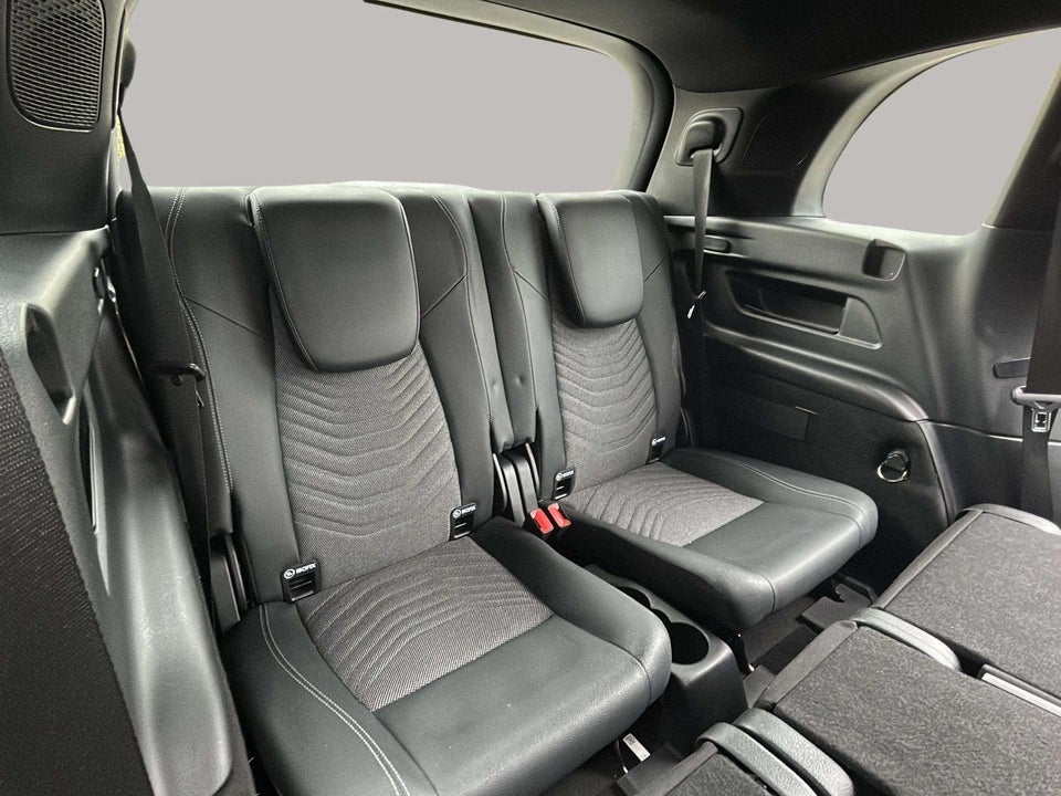 Mercedes EQB250 Progressive 7prs 5d