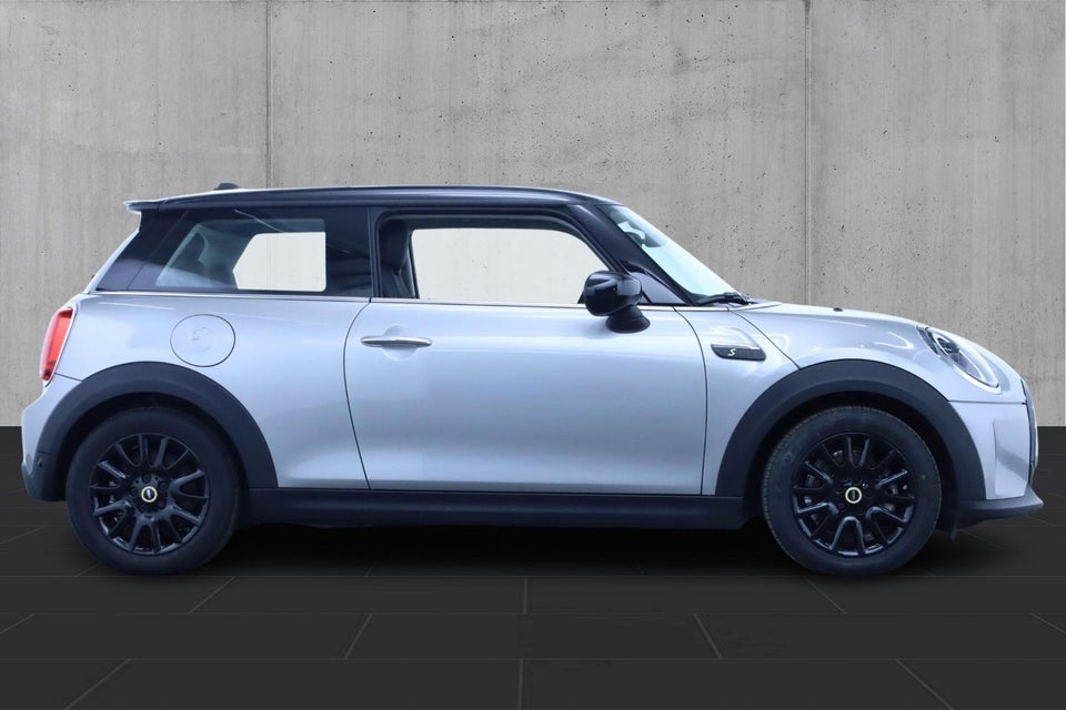 MINI Cooper SE Classic Trim 3d