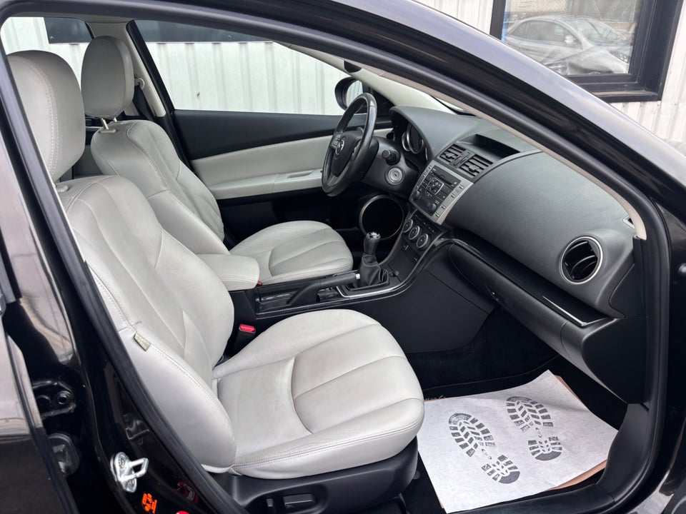 Mazda 6 2,0 Advance stc. 5d