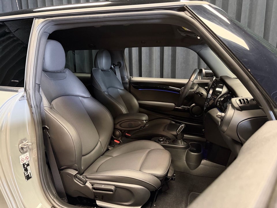 MINI Cooper SE Edition Premium 3d