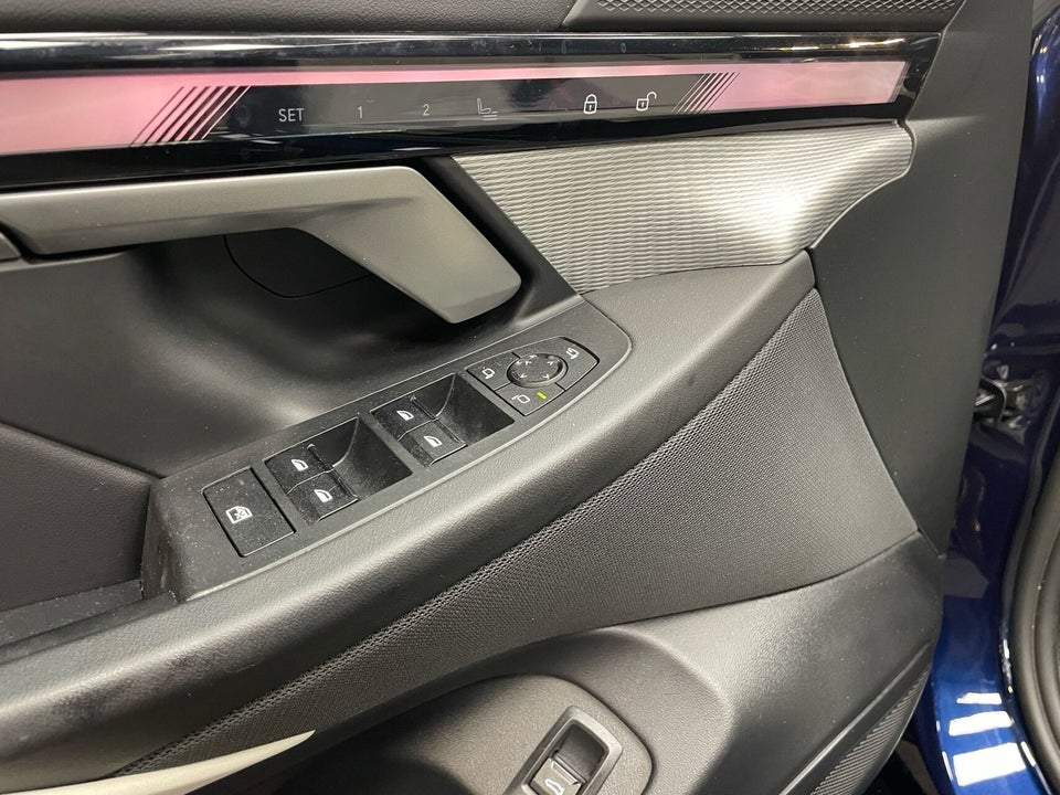 BMW i5 xDrive40 M-Sport 4d