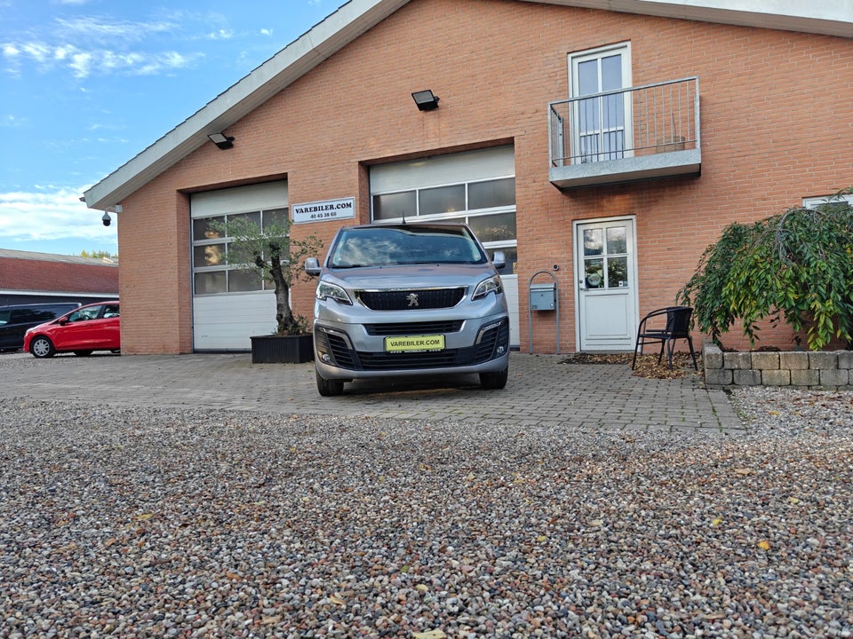 Peugeot Expert 2,0 BlueHDi 122 L2 Premium Van