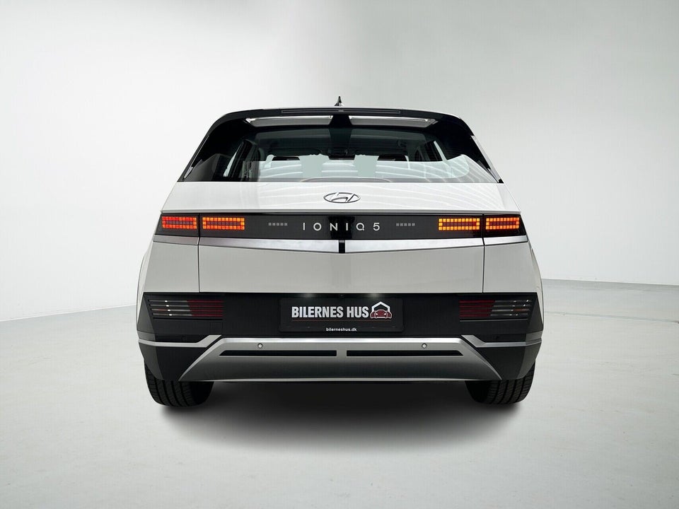 Hyundai Ioniq 5 77 Essential 5d