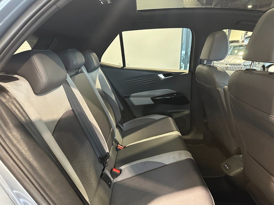 VW ID.3 58 Pro Performance Family 5d
