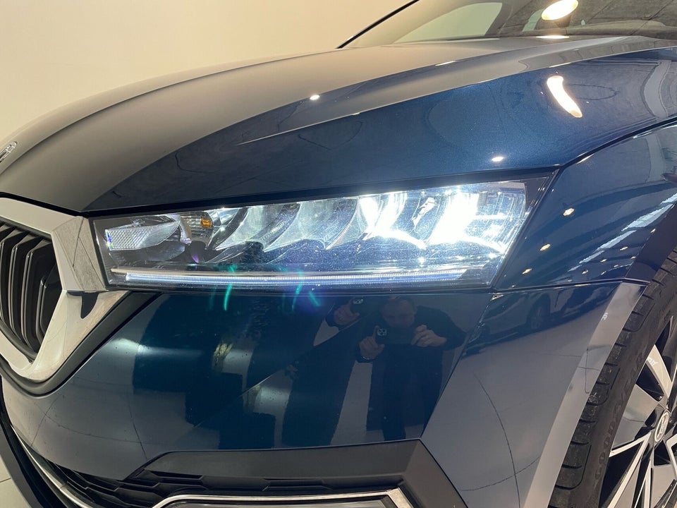 Skoda Octavia 1,4 TSi iV Plus Combi DSG 5d