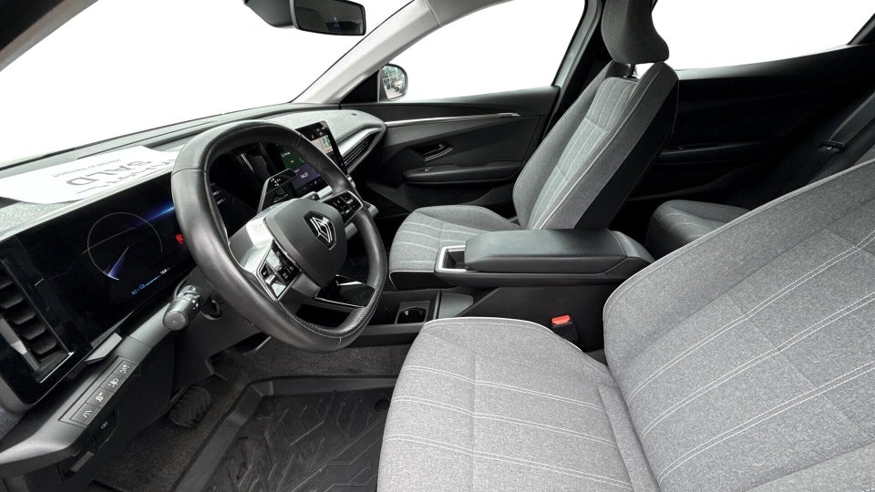 Renault Megane E-Tech 40 Equilibre 5d
