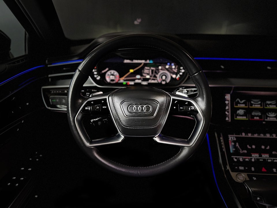 Audi A8 50 TDi quattro Tiptr. 4d