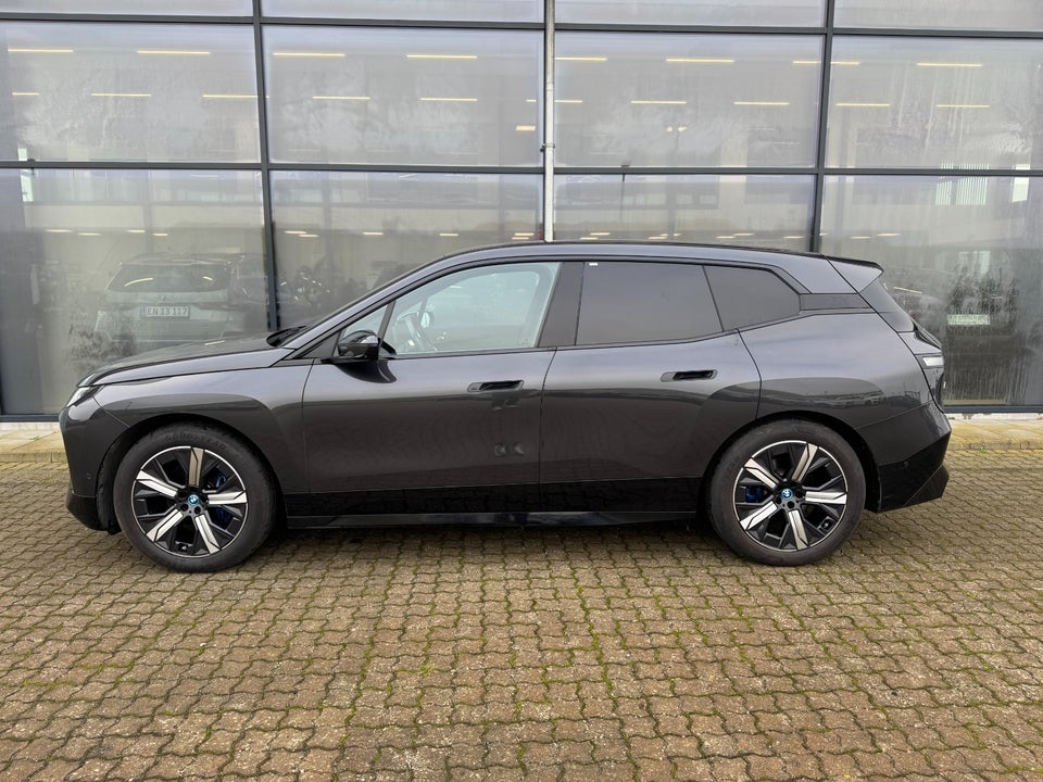 BMW iX xDrive50 Supercharged 5d