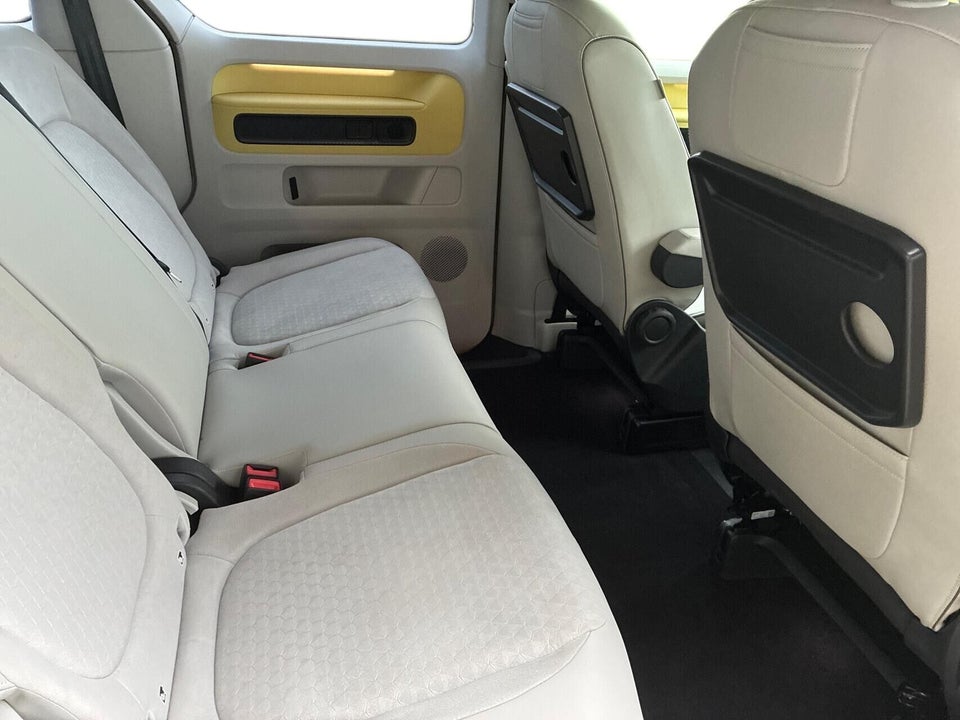 VW ID.Buzz 77 Pro SWB 5d