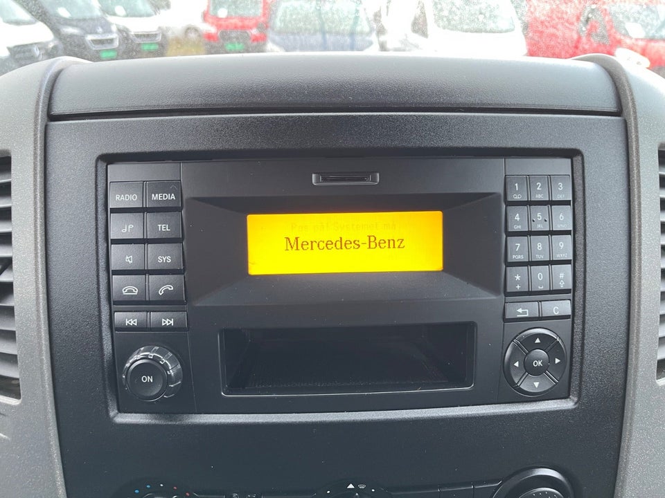 Mercedes Sprinter 516 2,2 CDi A2 Db.Kab RWD 4d