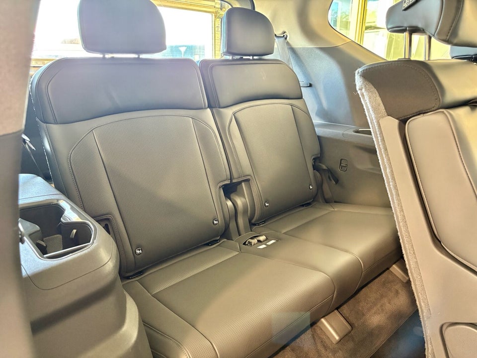 Kia EV9 76 Standard Range Upgrade RWD 7prs 5d