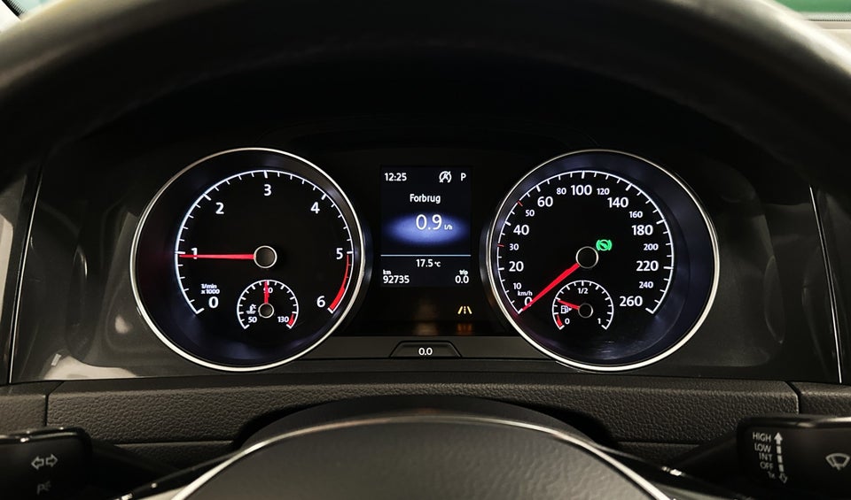 VW Golf VII 2,0 TDi 150 Comfortline Variant DSG 5d