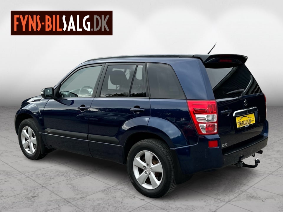 Suzuki Grand Vitara 2,4 GLX Van 5d