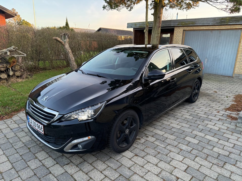 Peugeot 308 1,6 BlueHDi 120 Allure SW 5d