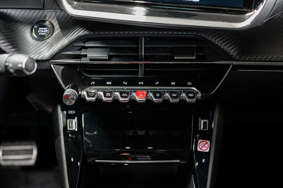 Peugeot e-2008 50 GT Sky 5d