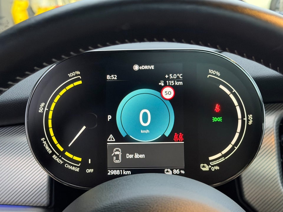 MINI Cooper SE Maximise 3d