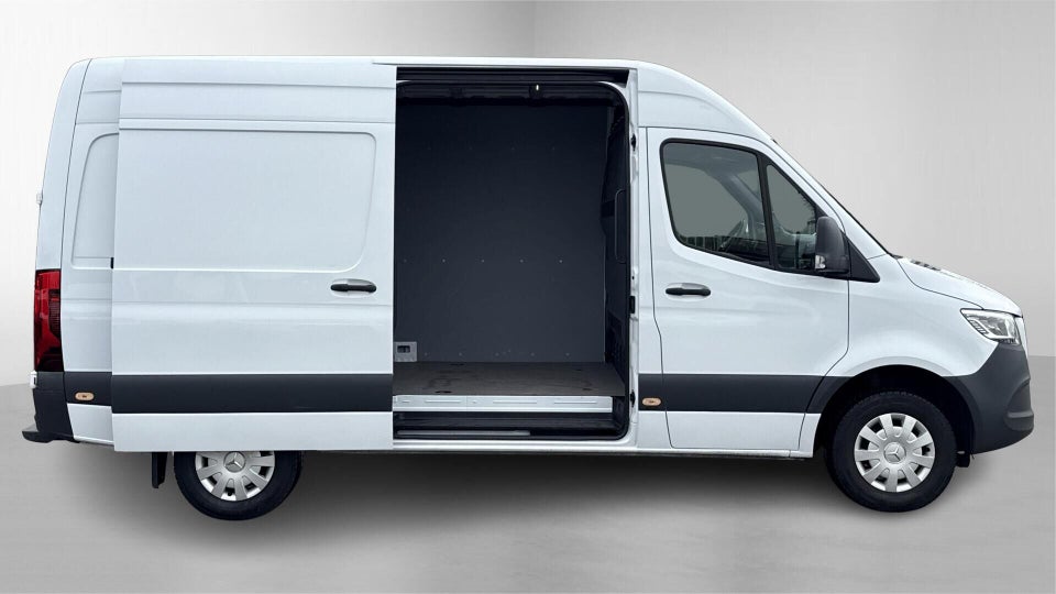 Mercedes Sprinter 317 2,0 CDi A2 Kassevogn aut. RWD