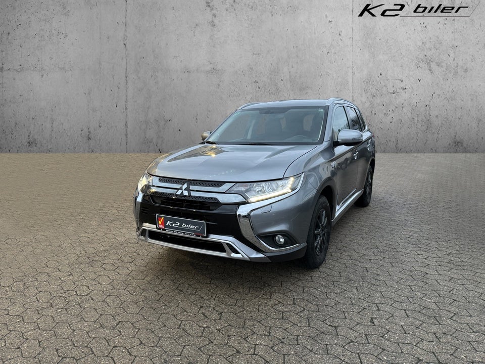 Mitsubishi Outlander 2,4 PHEV Intense CVT 4WD 5d