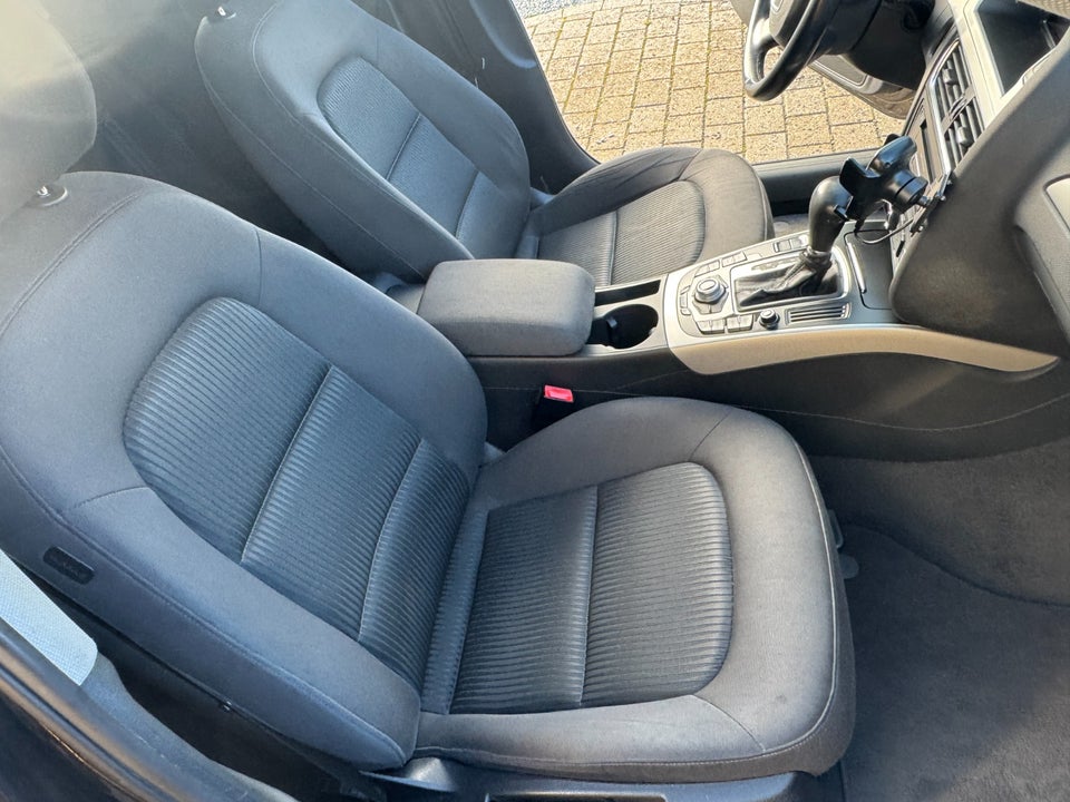 Audi A4 2,0 TDi 143 Avant Multitr. 5d