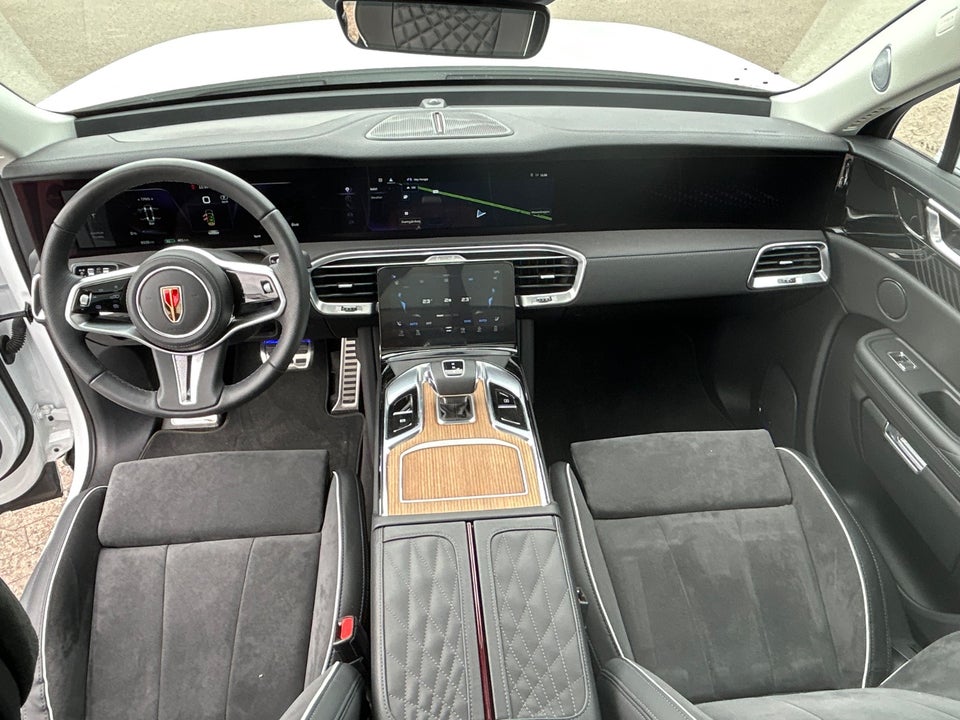 Hongqi E-HS9 99 Premium 5d