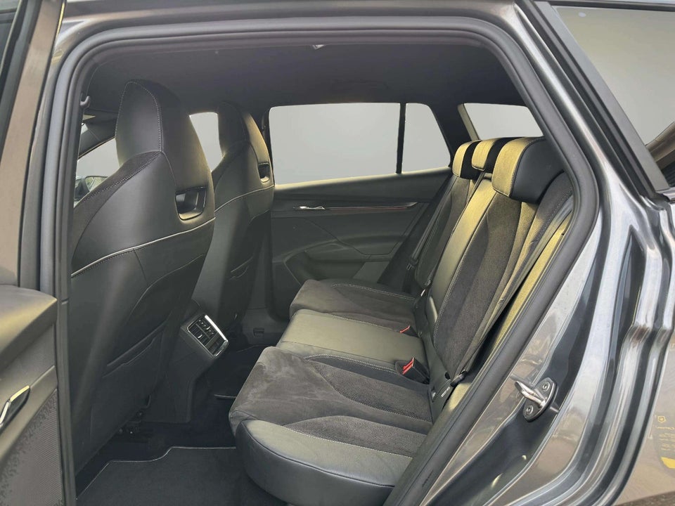 Skoda Enyaq 80 iV Sportline 5d