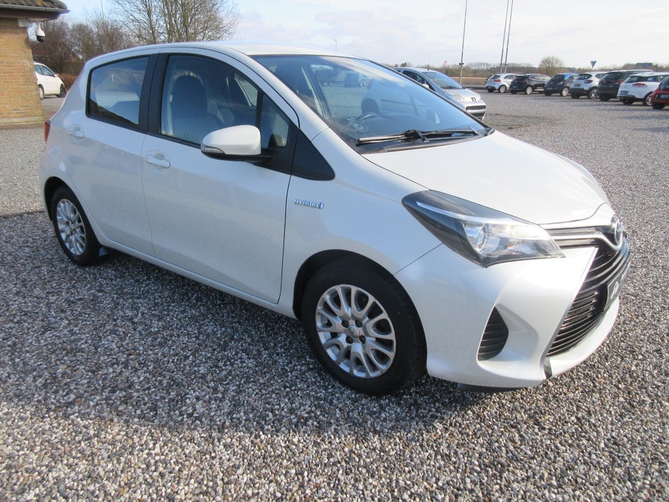 Toyota Yaris 1,5 Hybrid H2 e-CVT 5d