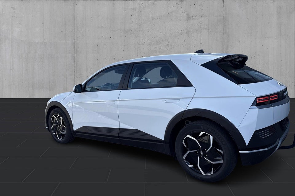 Hyundai Ioniq 5 58 Essential 5d