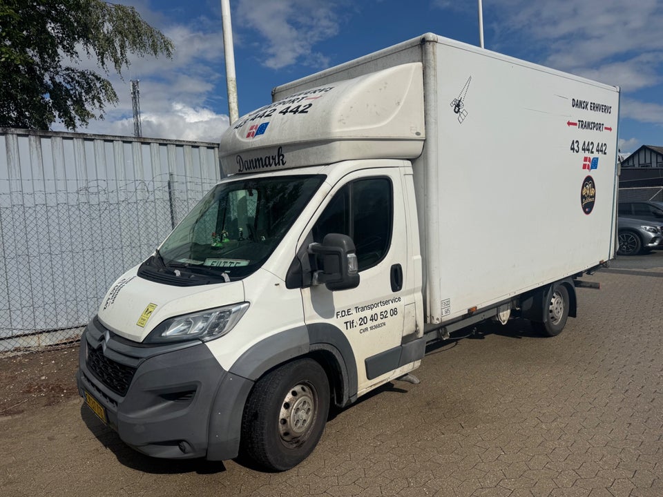 Peugeot Boxer 335 2,2 HDi 150 Alukasse m/lift 2d