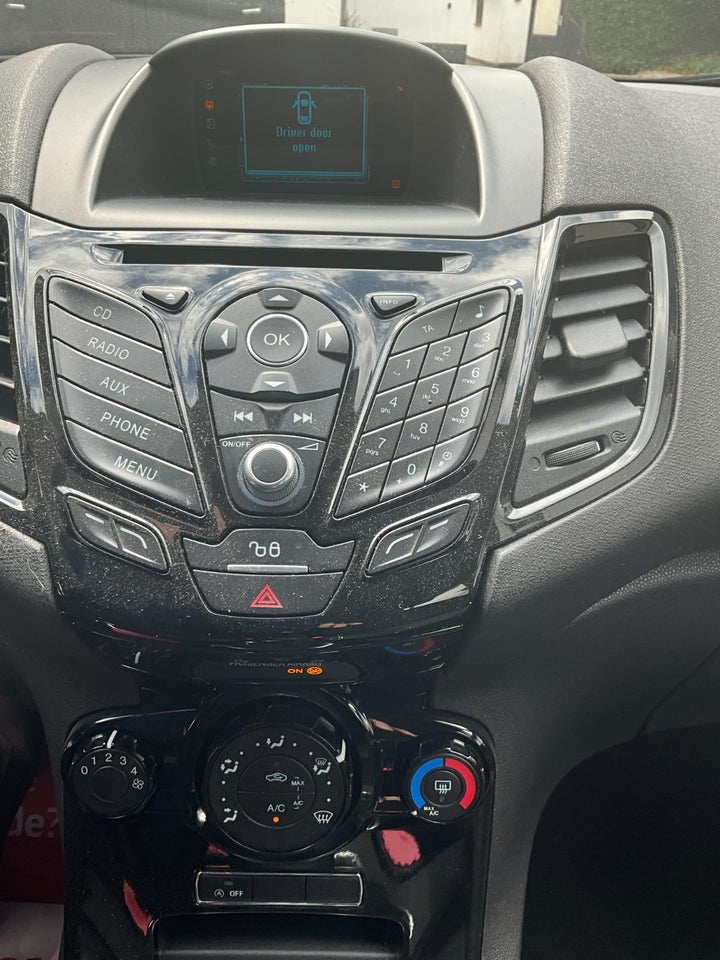 Ford Fiesta 1,0 SCTi 100 Titanium 5d
