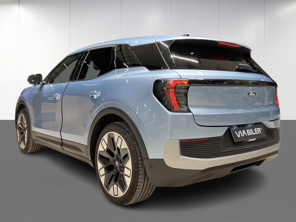 Ford Explorer 82 Premium Extended Range 5d