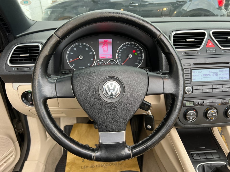 VW Eos 2,0 FSi 2d