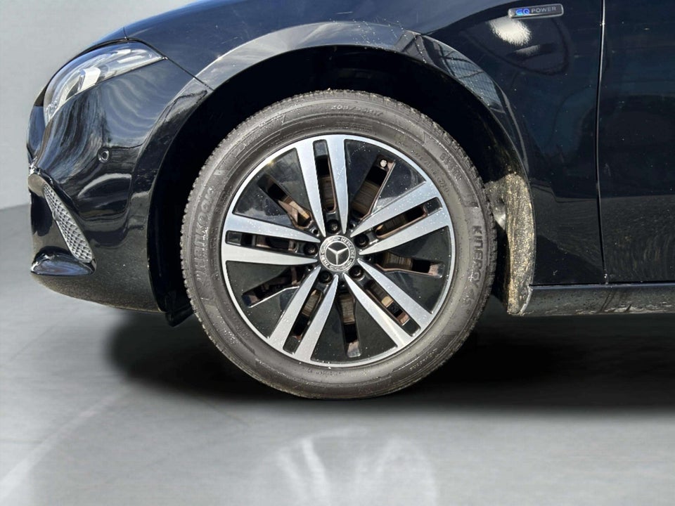 Mercedes A250 e 1,3 Progressive aut. 4d