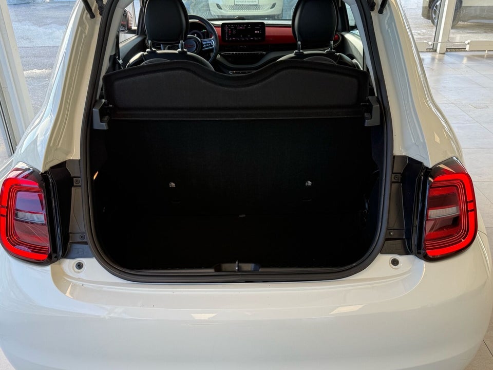 Fiat 500e 24 Icon 3d