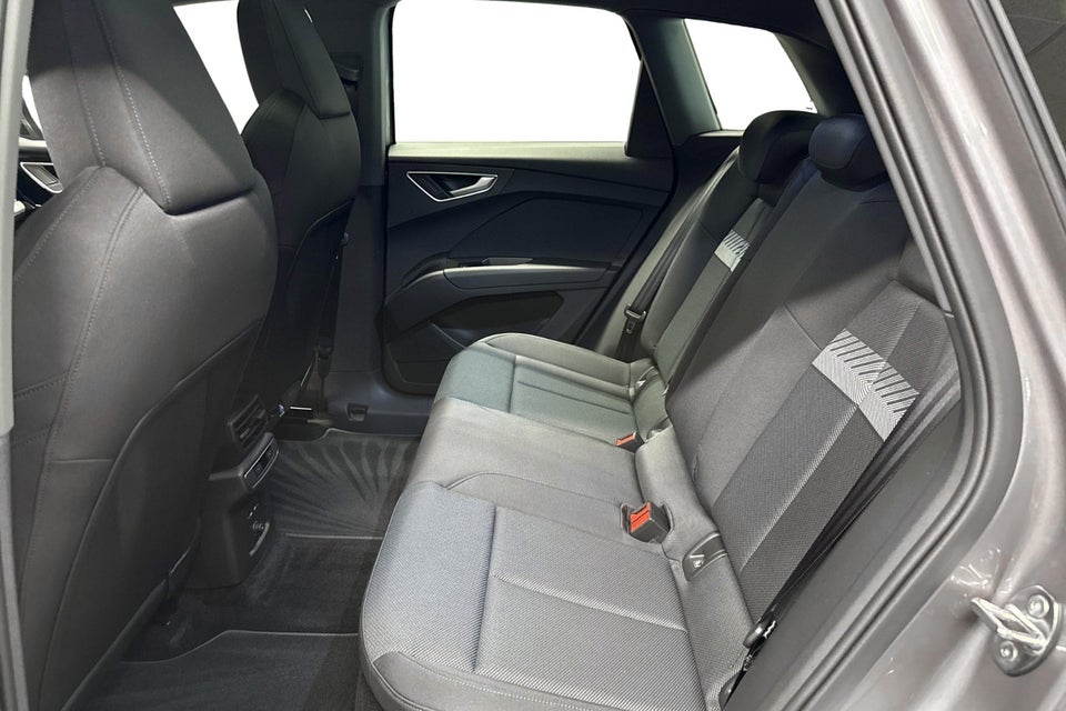 Audi Q4 e-tron 45 S-line Edition 5d