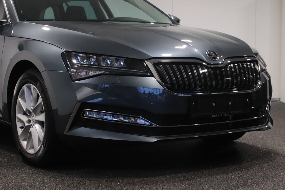 Skoda Superb 1,4 TSi iV Plus Combi DSG 5d