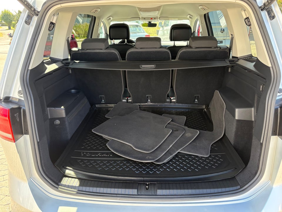 VW Touran 1,5 TSi 150 Highline+ DSG 7prs 5d